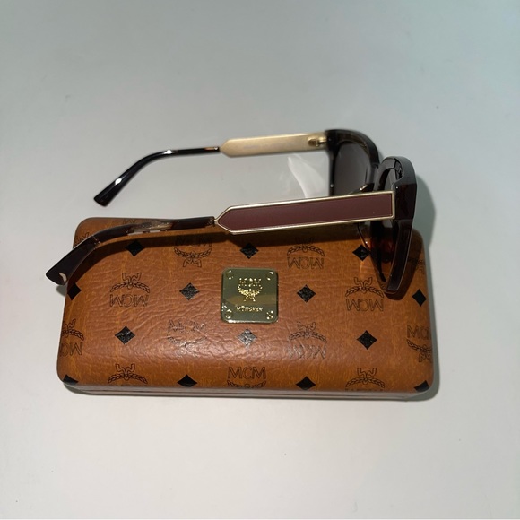 MCM 55mm Brown Modified Rectangle Sunglasses - Authentic -New W/Case & Cloth - Picture 13 of 16